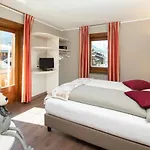 Krone 3* Λιβίνιο
